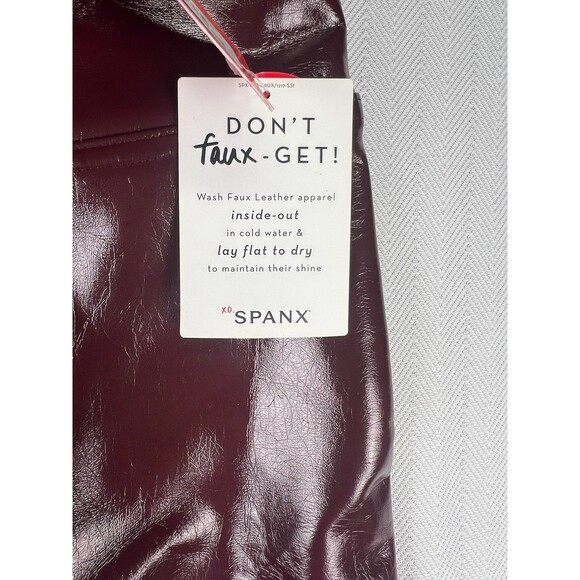 NEW Spanx Faux Patent Leather Leggings Womens Size Large Ruby Red High Rise - Picture 14 of 14